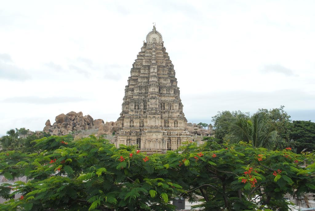 Gopi Guest House Hampi Exterior foto
